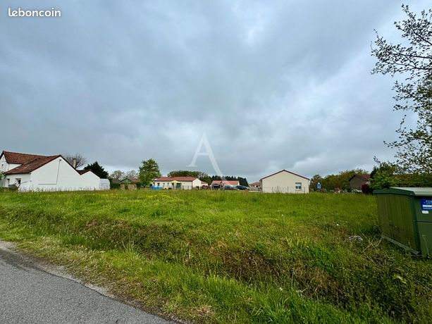 Terrain 850 m² VERNEUIL SUR VIENNE