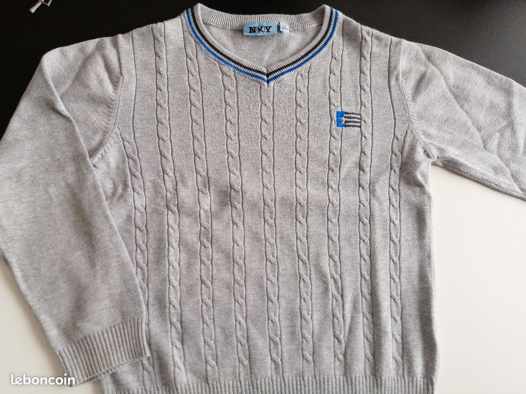 Lot de vêtements 10 ans (image 10)