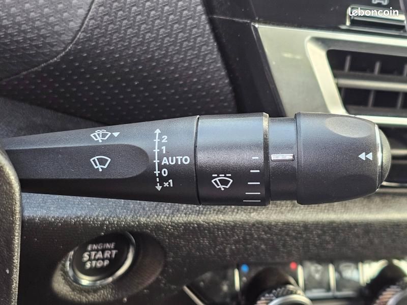 Citroen C4 PureTech 130 Shine EAT8 (image 23)