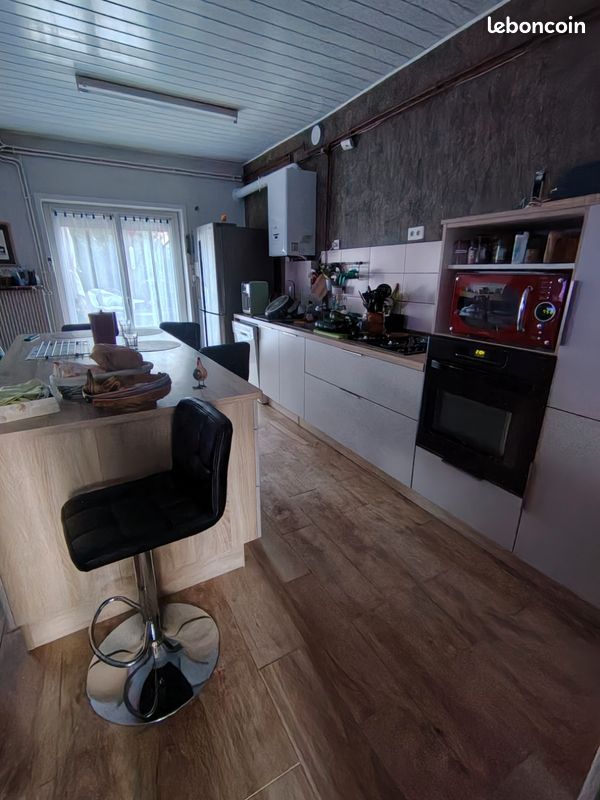 Maison 5 pièces 128 m² · à Clermont-Ferrand · 128 m² · 285 000 €