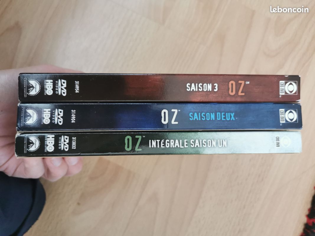 DVD "OZ" - saisons 1, 2 et 3 (image 3)