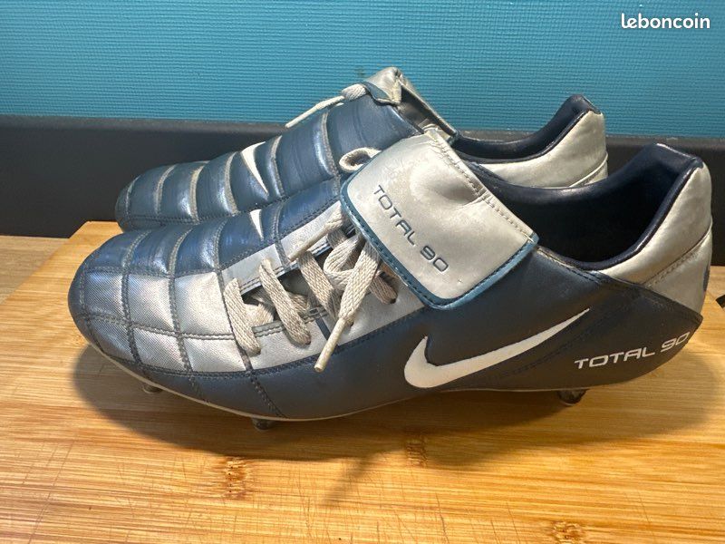 Nike Total 90 Crampon Nike Air Zoom Total 90 III FG Firm Ground