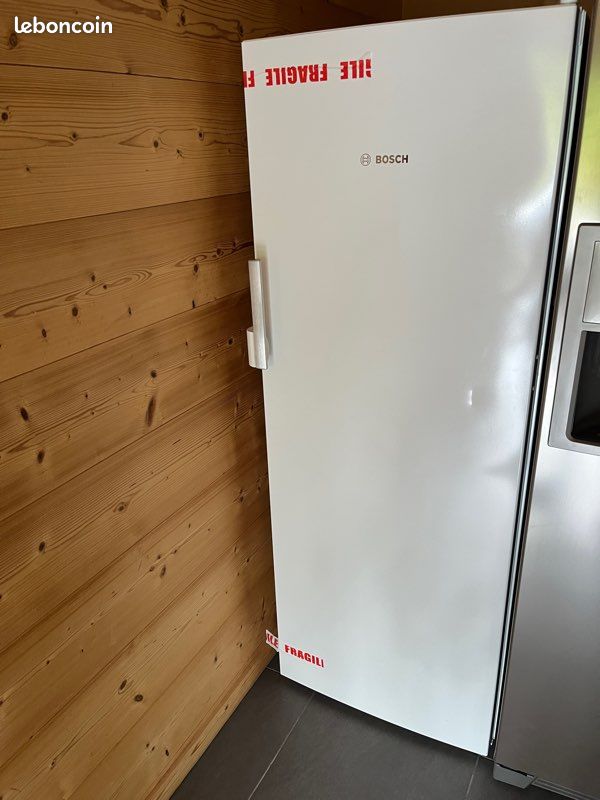 Congélateur armoire bosch (image 1)