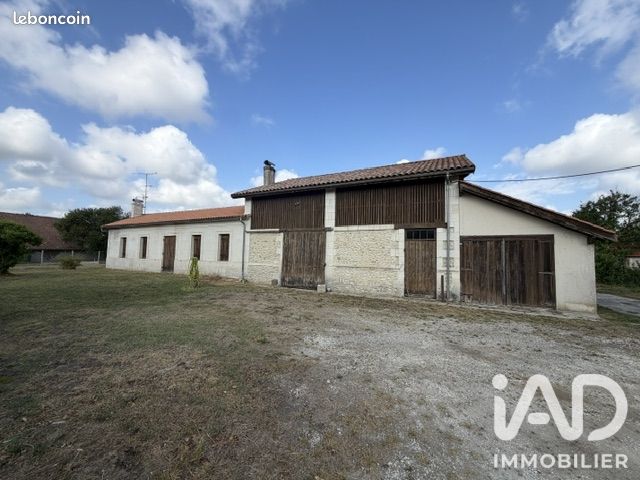 Maison 8 pièces 169 m² · à Saint-Christoly-de-Blaye · 169 m² · 139 000 €