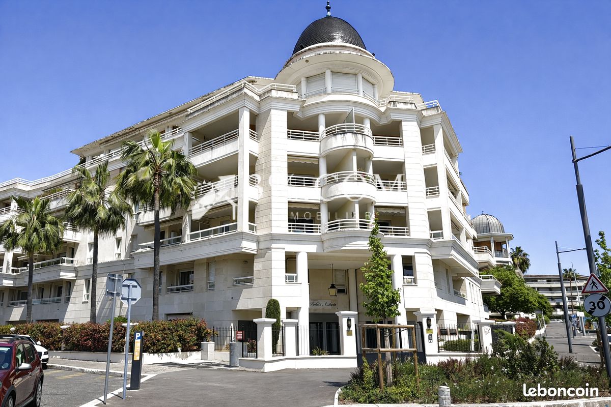 Appartement 3 pièces 61 m² · à Cagnes-sur-Mer · 61 m² · 318 000 €