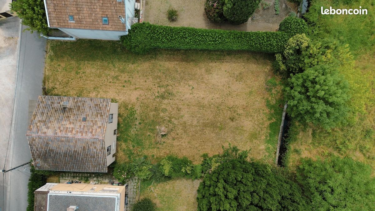 Terrain 3 pièces 830 m² · à Valence · 830 m² · 290 000 €