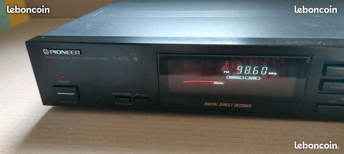 AM/FM stereo tuner PIONEER F-401L, 1992, working
