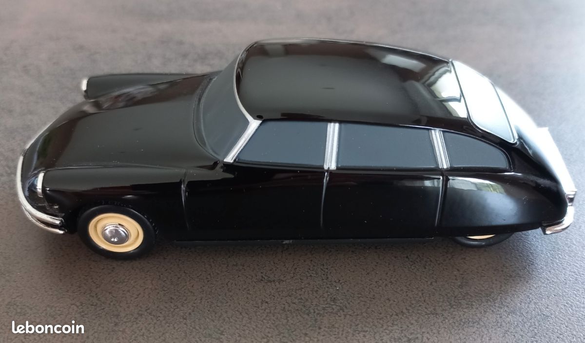 Citroën DS Berline, Original Miniatures OM179