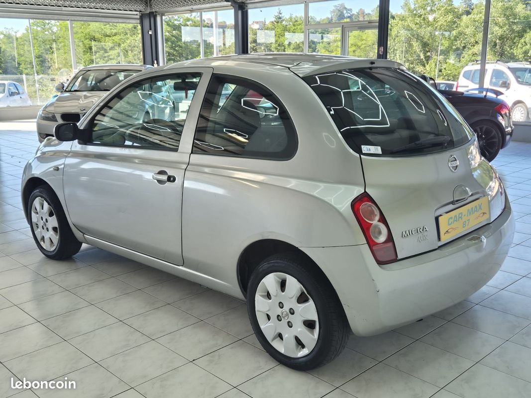 Nissan Micra 1.2 i 65cv (image 7)