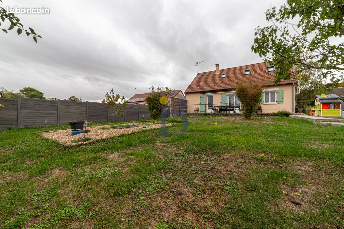 Maison 4 pièces 115 m² · à Condé · 115 m² · 204 900 €