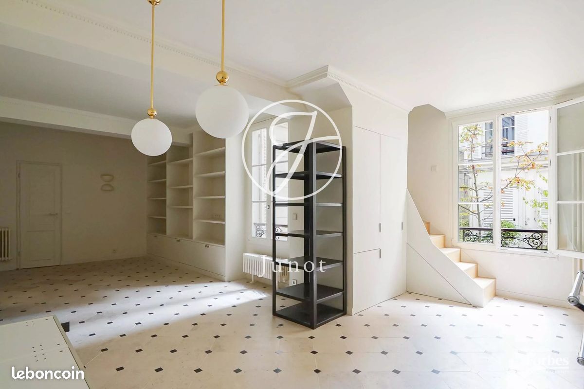 Appartement 4 pièces 93 m² · à Paris · 93 m² · 1 169 000 €