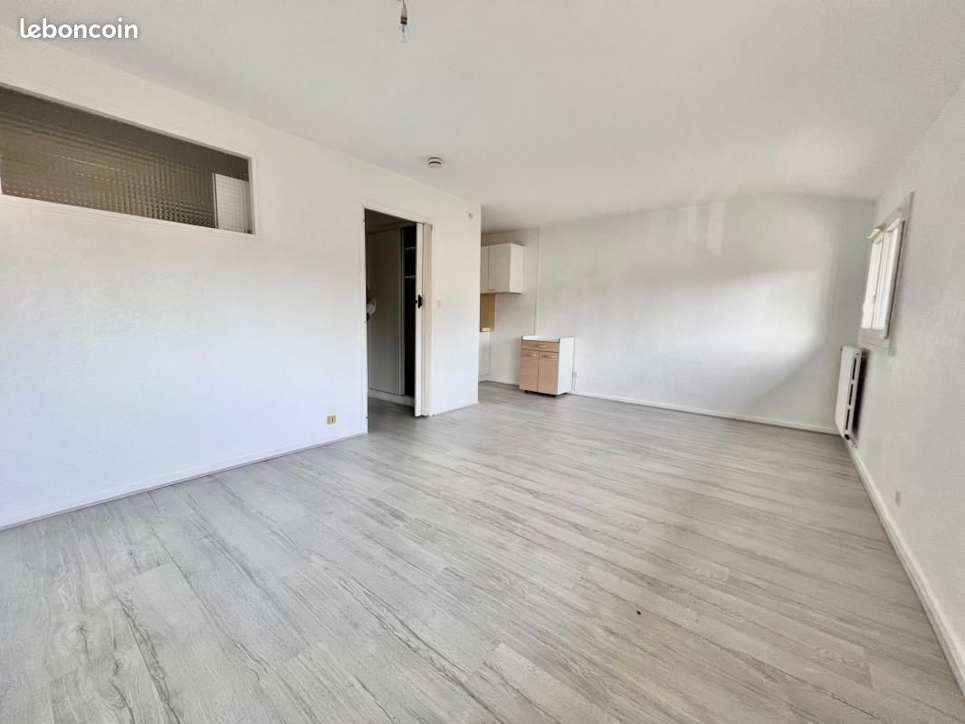 Appartement 1 pièce 27 m² · à Thise · 27 m² · 445 €/mois