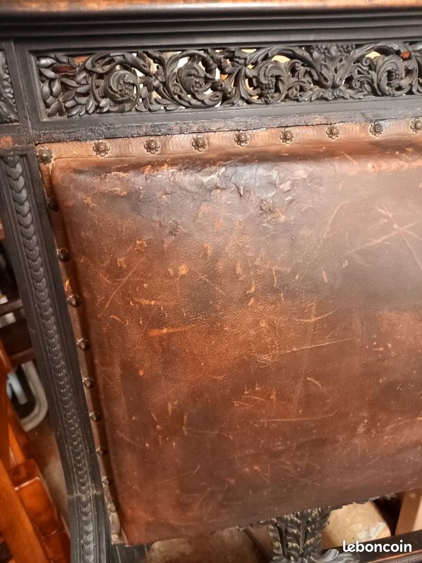 Fauteuil en cuir style Empire (image 2)