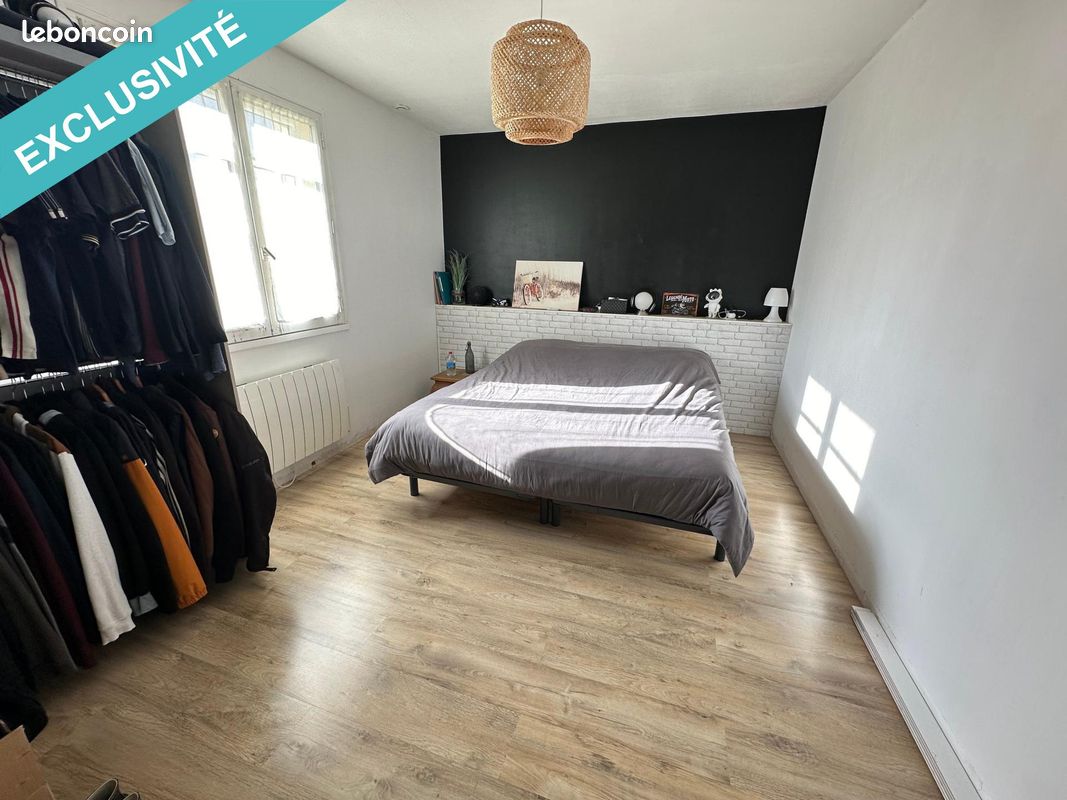 Maison 6 pièces 130 m² - Saint-Rémy 79410 (image principale 5)