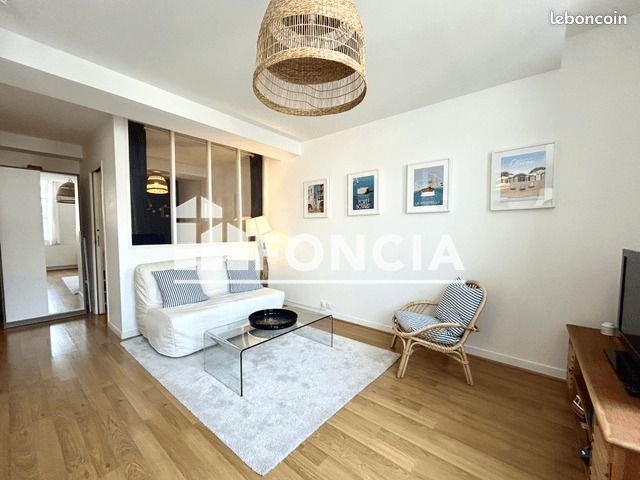 Appartement 1 pièce 37 m² · à La Rochelle · 37 m² · 800 €