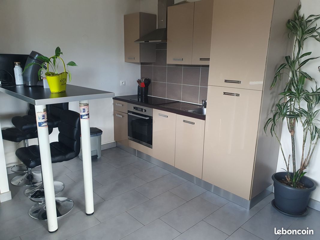 Appartement 4 pièces 90 m² · à Jeanménil · 90 m² · 610 €/mois
