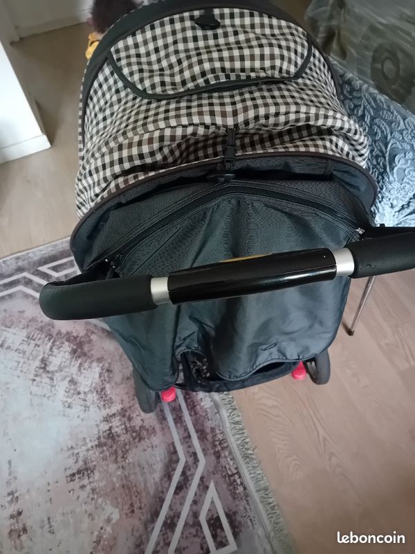 Pousette come neuv tres peut utulise (image 2)