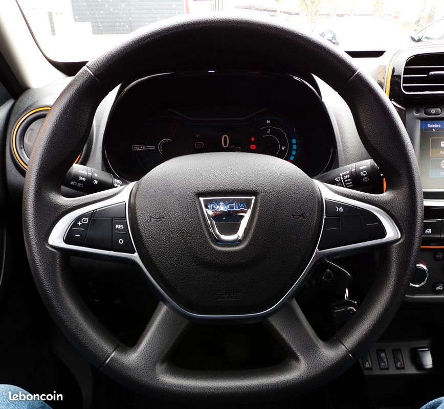 DACIA SPRING 45CH CONFORT PLUS ACHAT-INTEGRAL BVA (1ère main, entretien constructeur, …) (image 4)