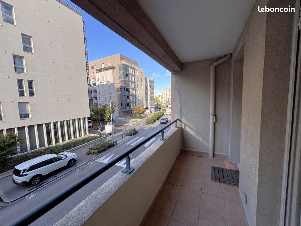 Appartement 4 pièces 76 m² · à Lyon · 76 m² · 309 000 €