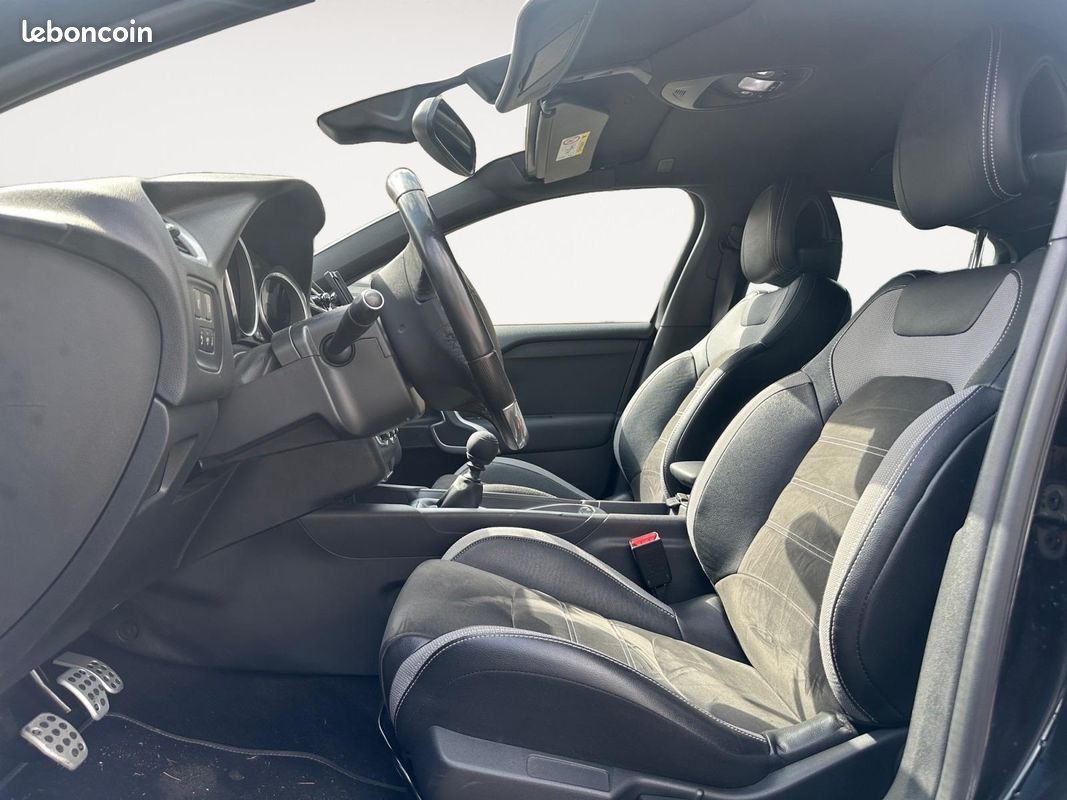 DS DS4 PureTech 130 SS BVM6 Sport Chic (image 2)