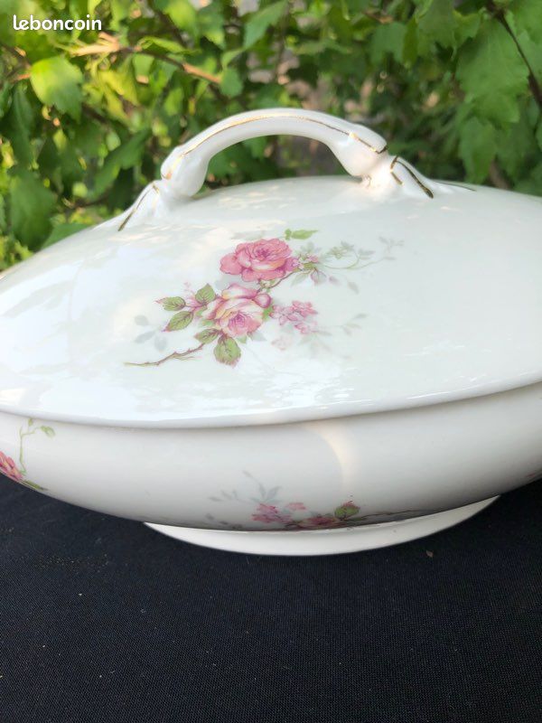 Légumière en porcelaine (image 1)