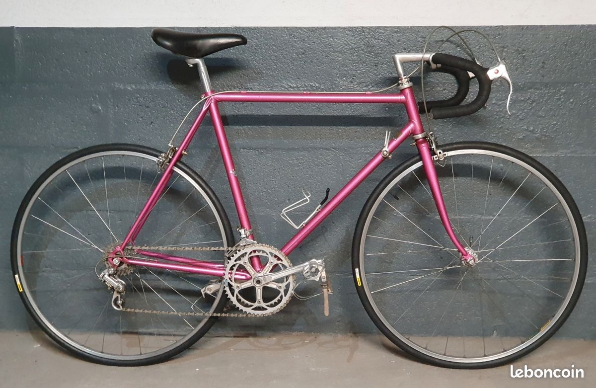 Vélo randonneur femme Mercier Gold or ou champagne c'est selon et rouge taille 50 700
