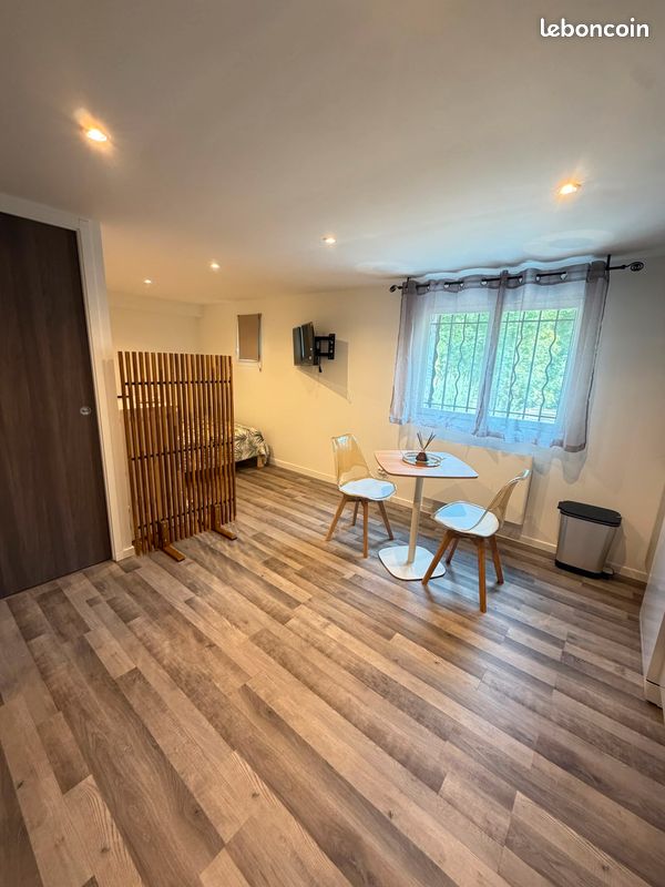 Appartement 1 pièce 23 m² · à Saint-Denis · 23 m² · 750 €
