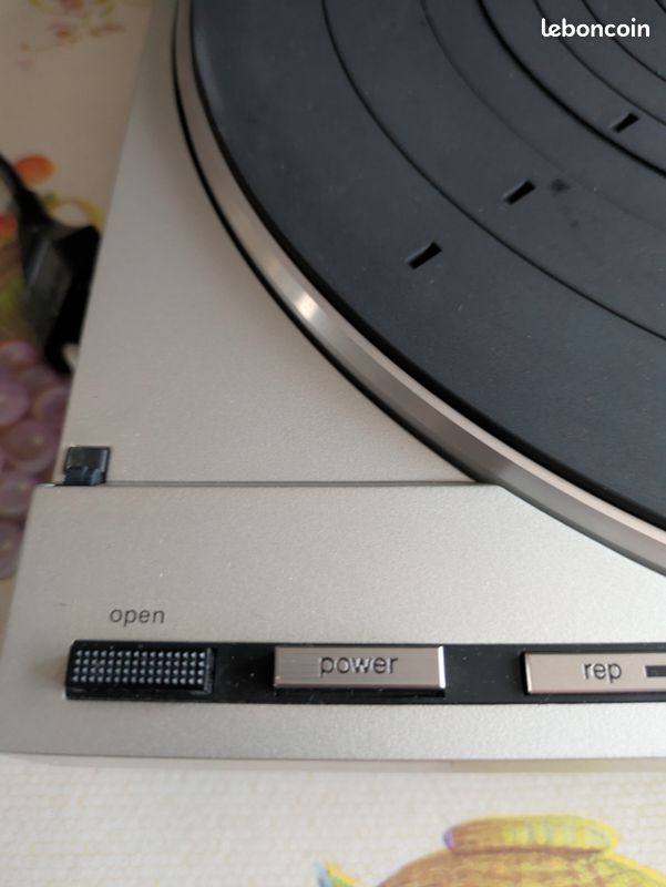 Platine sl 7 technics d'occasion - Photo, audio & vidéo - - page 2 Platine sl 7 technics d'occasion - Photo, audio & vidéo - - page 2