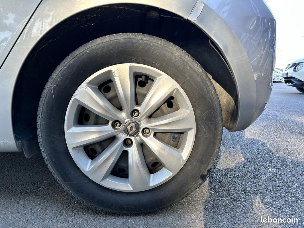Renault clio societe 1.5 bluedci 85 air (image 19)