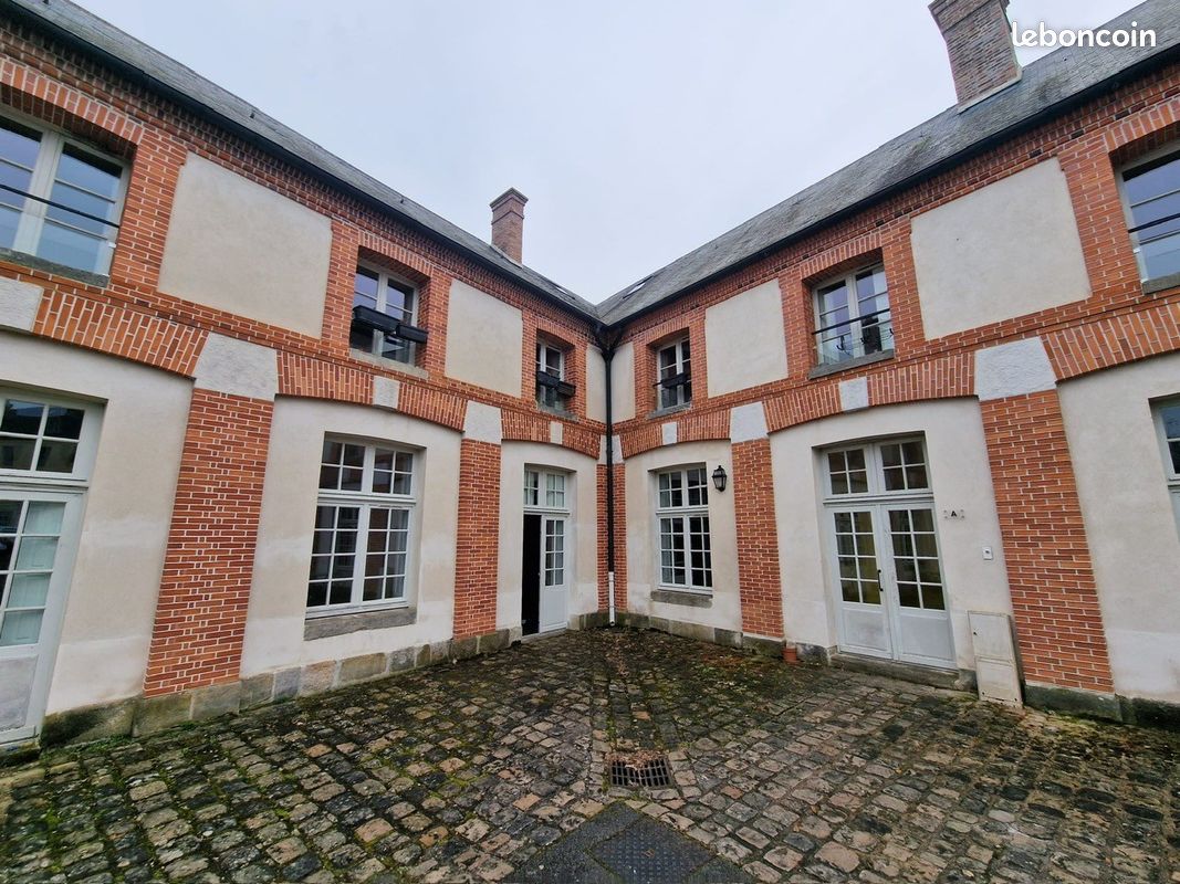 Appartement 4 pièces 90 m² · à Fontainebleau · 90 m² · 430 000 €