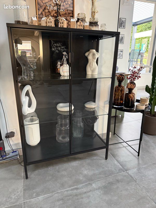 Mobilier et meubles d'occasion « meubles vitrines ikea » Toute la