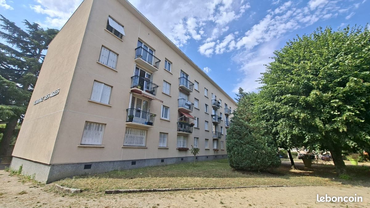 Appartement 3 pièces 55 m² · à Le Bourget · 55 m² · 165 000 €