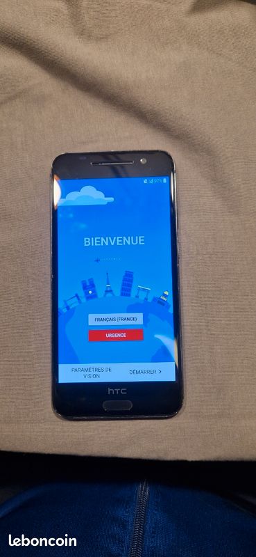 HTC One A9 (Modèle 2PQ9100) - Très bon état - Débloqu (image 1)