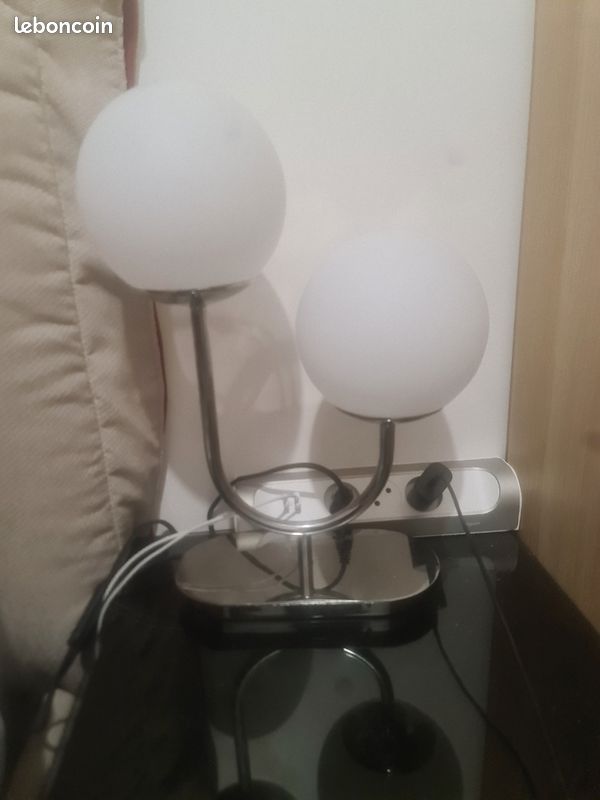 Veilleuse de chevet avec 2 ampoules (image 2)