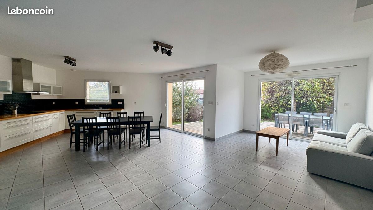 Maison 5 pièces 111 m² · à Vertou · 111 m² · 1 400 €/mois