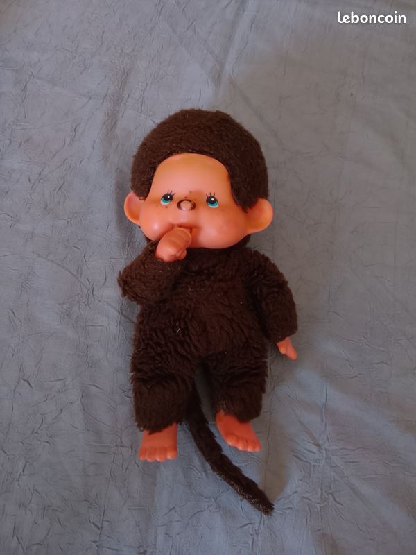 Monchichi Le Kiki De Tous Les Kikis Peluche Monchhichi 20 Cm
