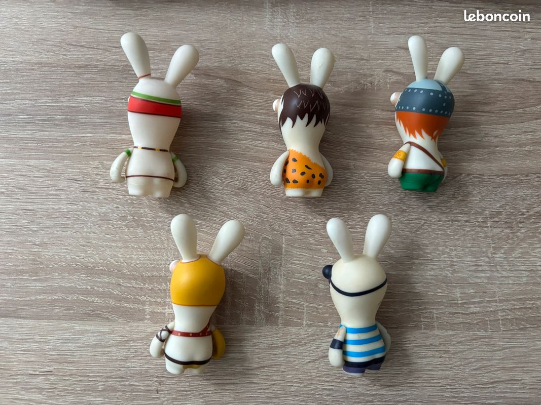 Lot de figurines lapins crétins ubisoft retour vers le passé (image 5)