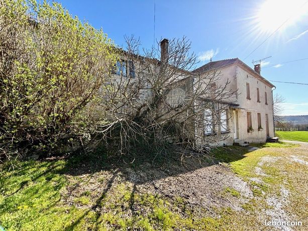 Propriété 9 pièces 228 m²