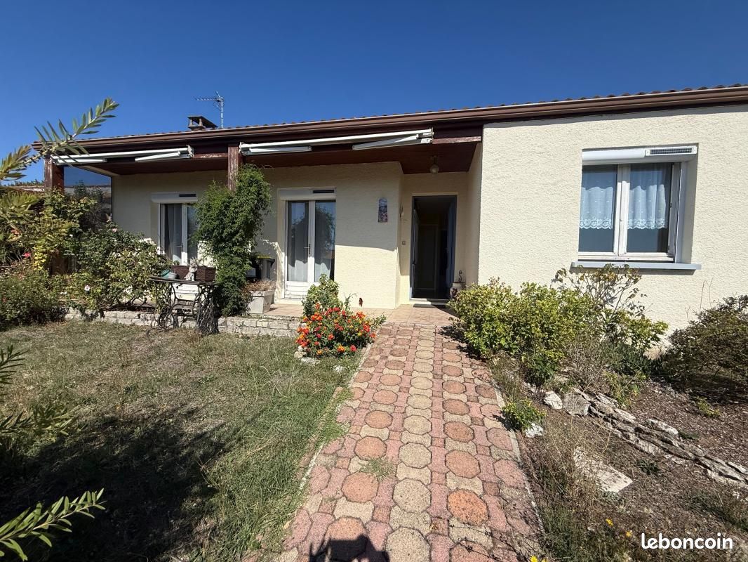 Maison 4 pièces 85 m² · à Semussac · 85 m² · 248 390 €