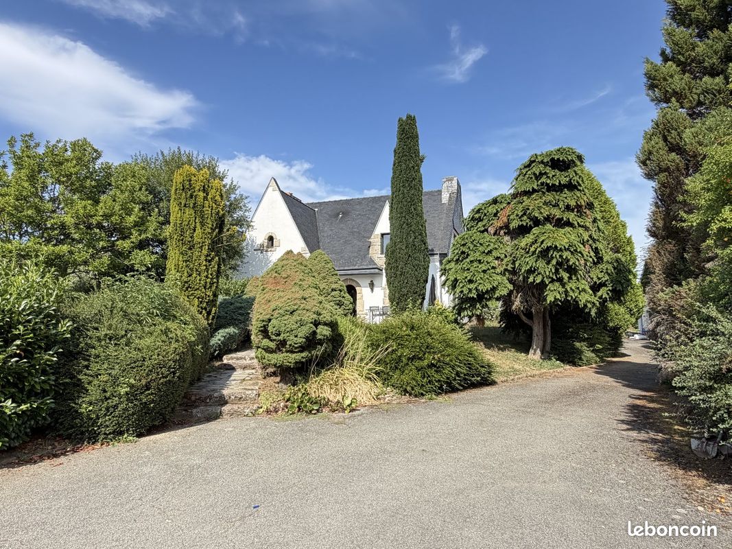 Maison 5 pièces 193 m² · à Roppe · 193 m² · 560 000 €