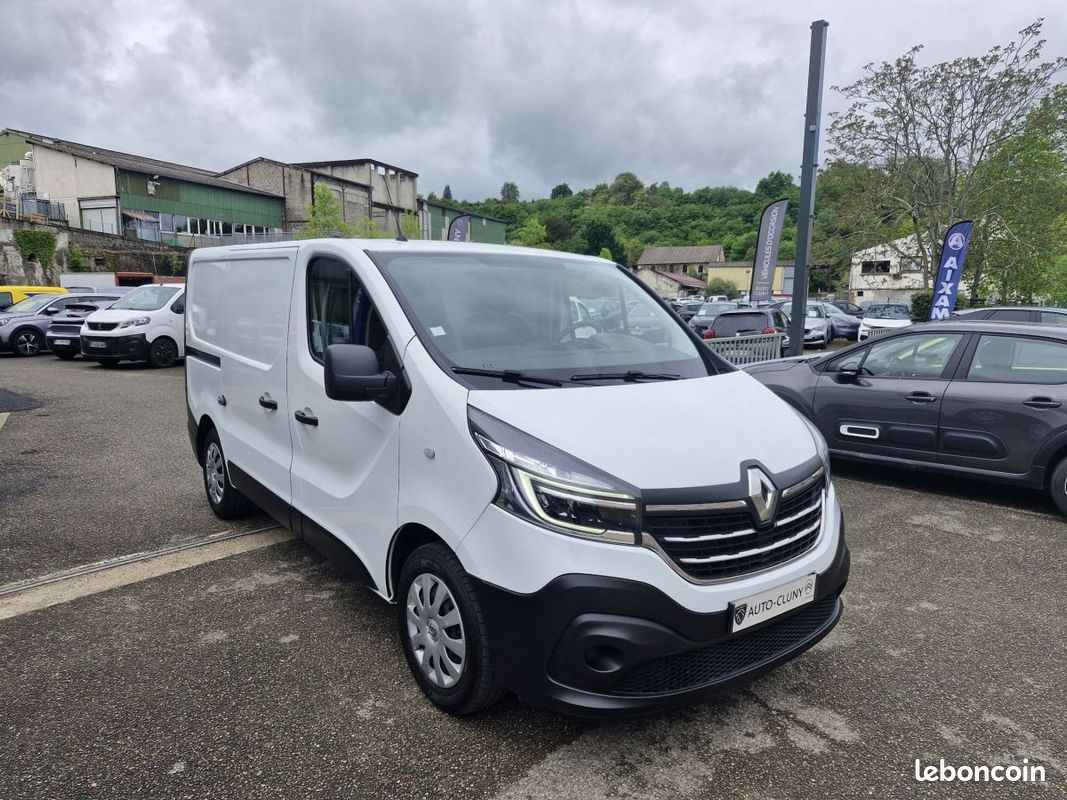 Renault Trafic (3) Fourgon Conf+ L1H1 1000 Ener dCi 120 (image 2)