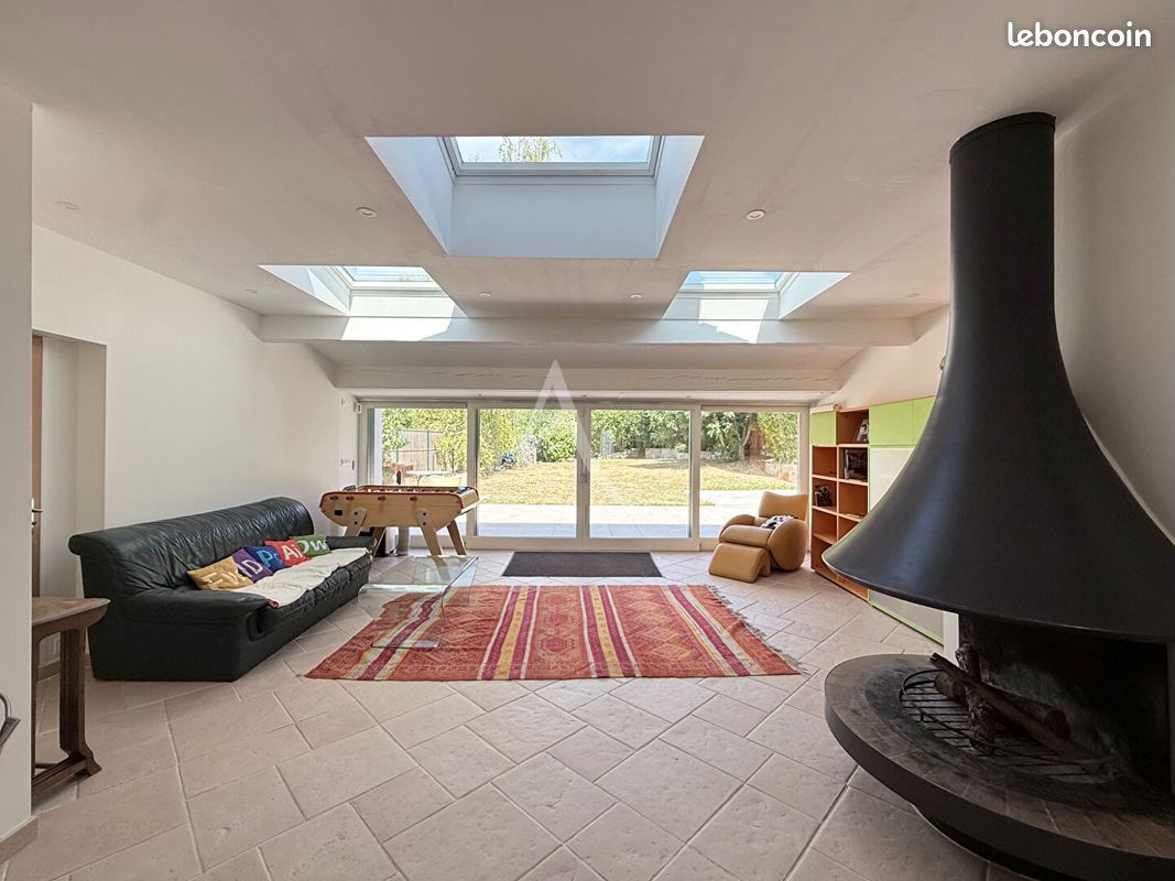 Maison 6 pièces 148 m² · à Chelles · 148 m² · 479 000 €