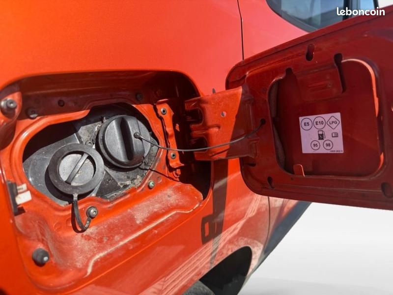 Dacia Duster 1.0 ECO-G 100ch Journey + 4x2 (image 10)