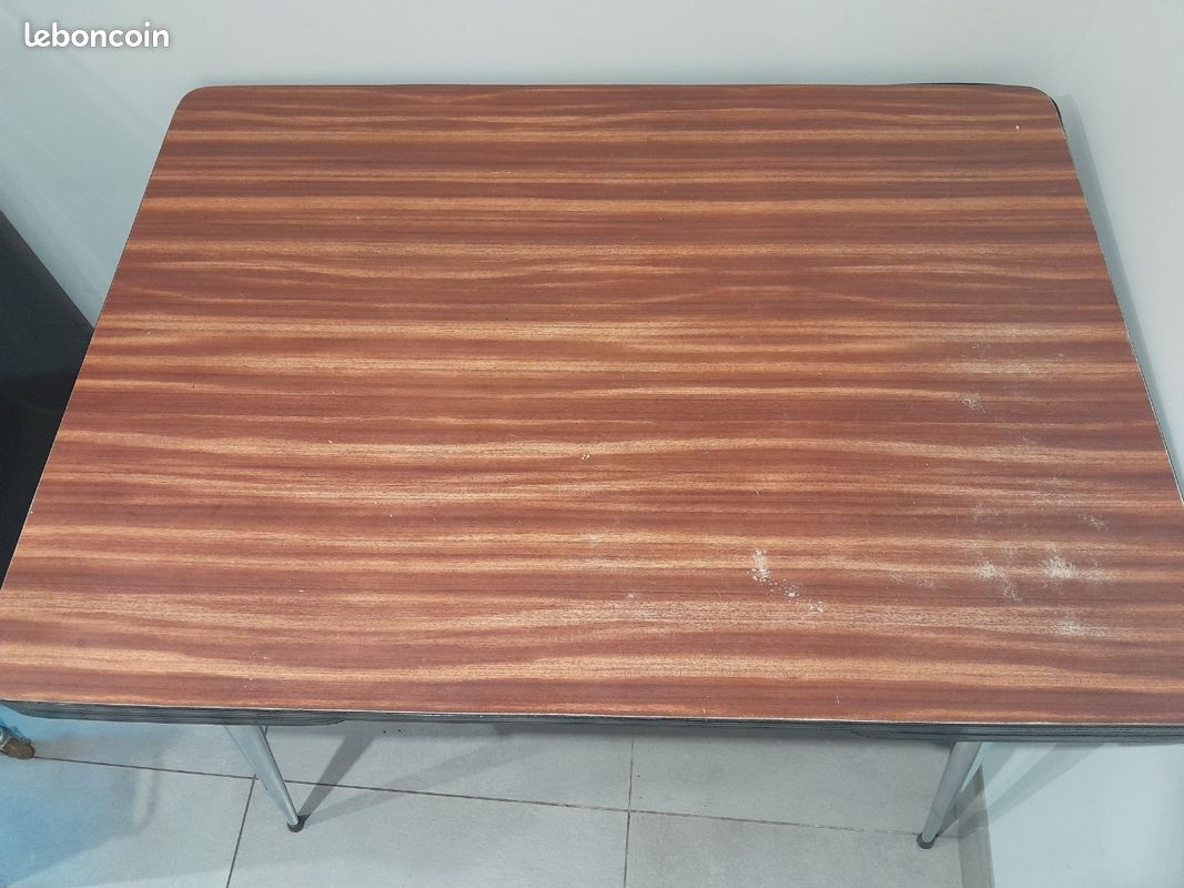 Table en formica (image 2)