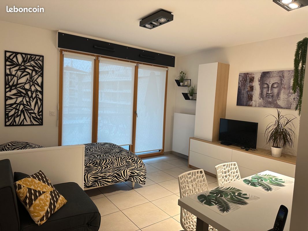Appartement 1 pièce 25 m² · à Annecy · 25 m² · 980 €