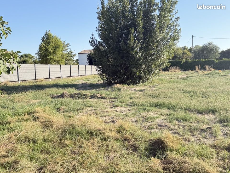 Terrain 400 m² · à Vernet · 400 m² · 75 000 €