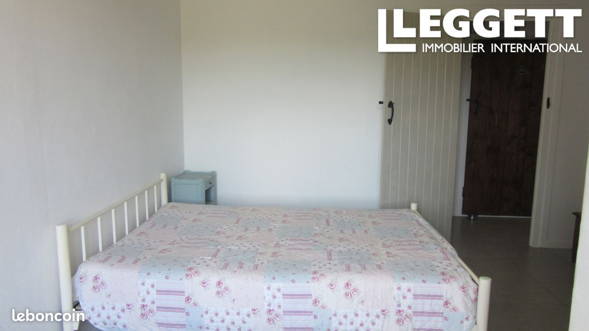 Maison 4 pièces 175 m² - Genouillé 86250 (image principale 6)