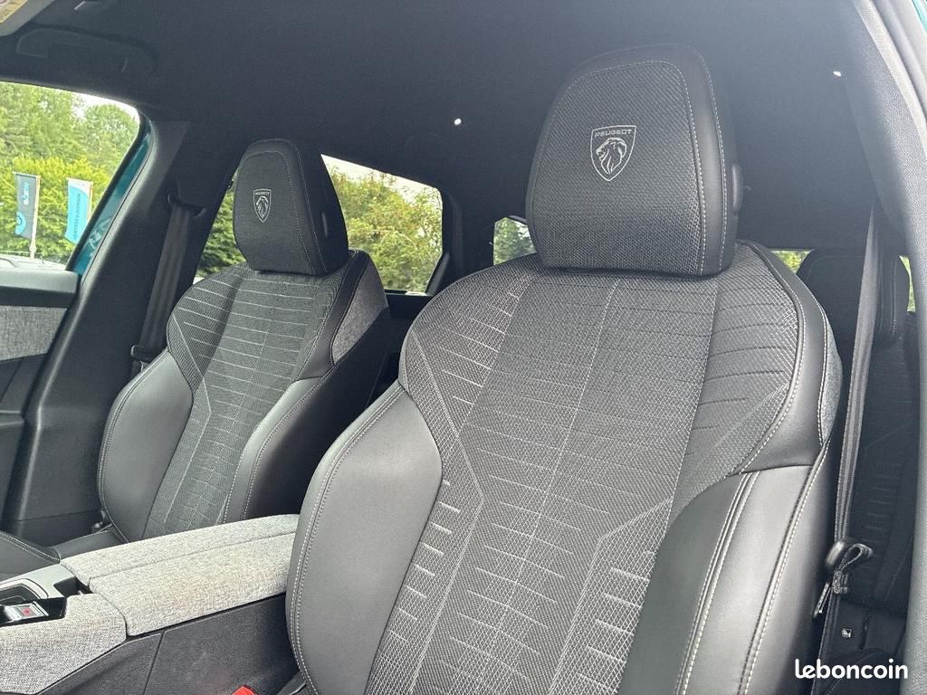 Peugeot 5008 Hybrid 145 ch e-DCS6 GT (image 27)