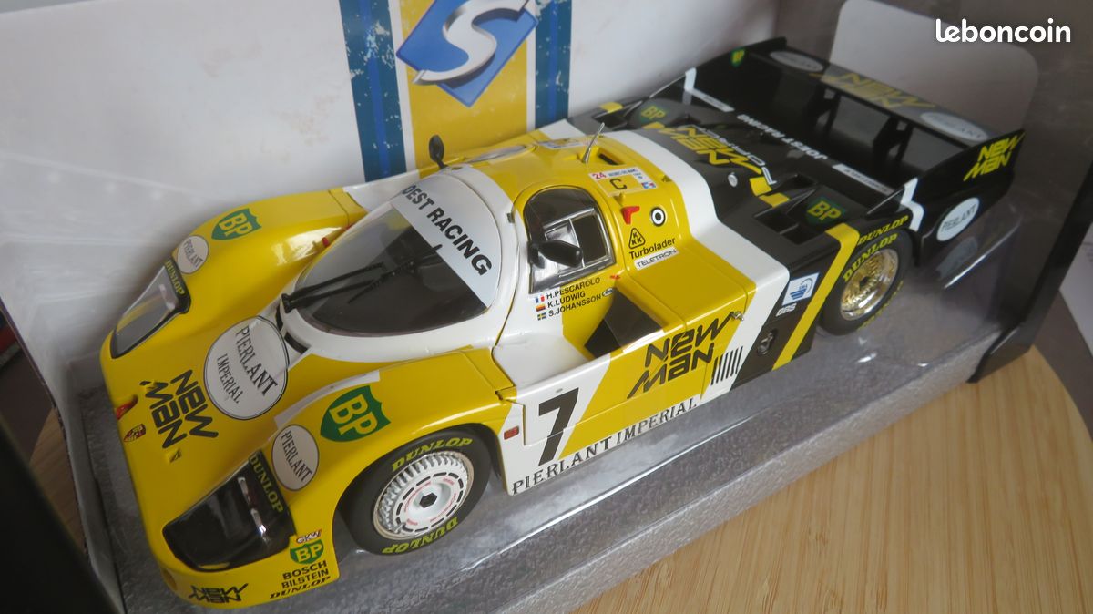 Solido 1:18 Scale Porsche 956LH 24H Le Mans 1983 Model, Red