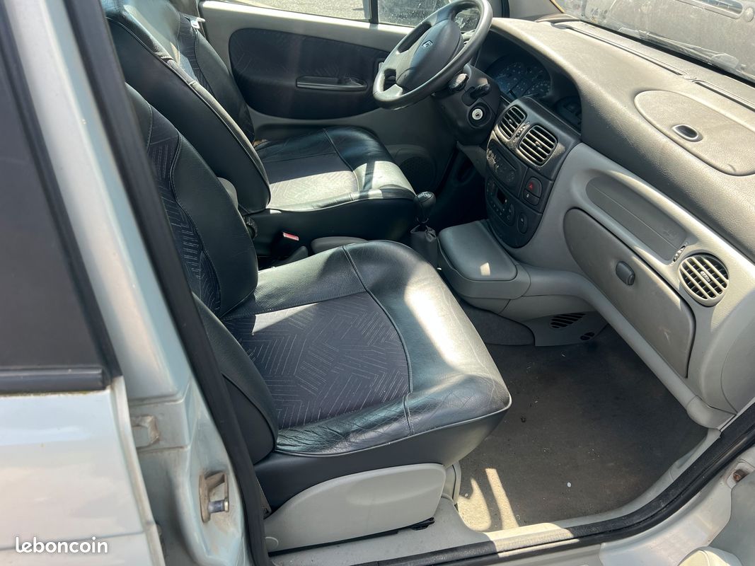 RENAULT SCENIC I 1.9 DCI 105cv (image 4)